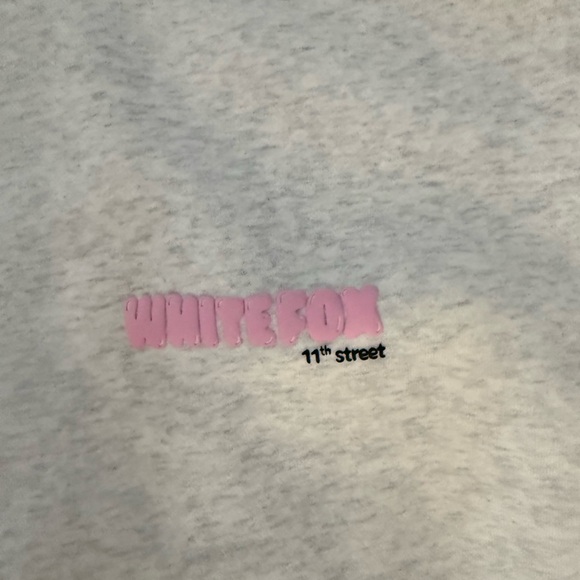 BRAND NEW WHITE FOX Sweatshirt size XS/S - Picture 3 of 5